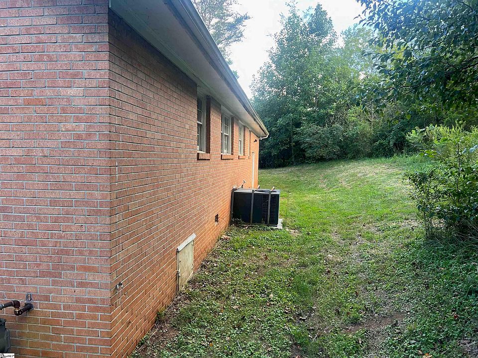 831 Dacusville Hwy, Easley, SC 29640 Zillow