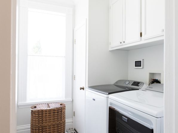 11 E Main St, Winters, CA 95694
