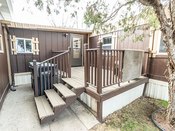 5th image of 1313 9th Ave SE