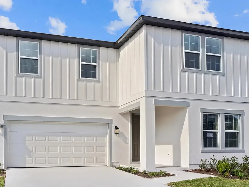 2175 Derwent Dr