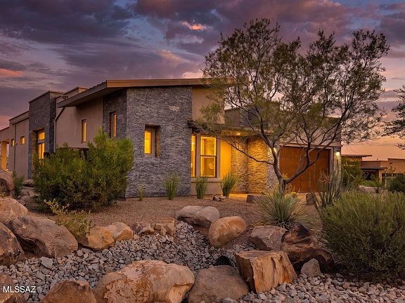 3rd image of 14220 N Stone View Pl