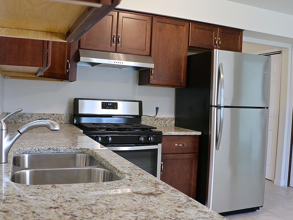 Kitchen, from garage door.