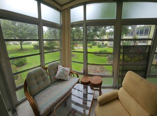 1100 Ponce De Leon Cir APT E208, Vero Beach, FL 32960