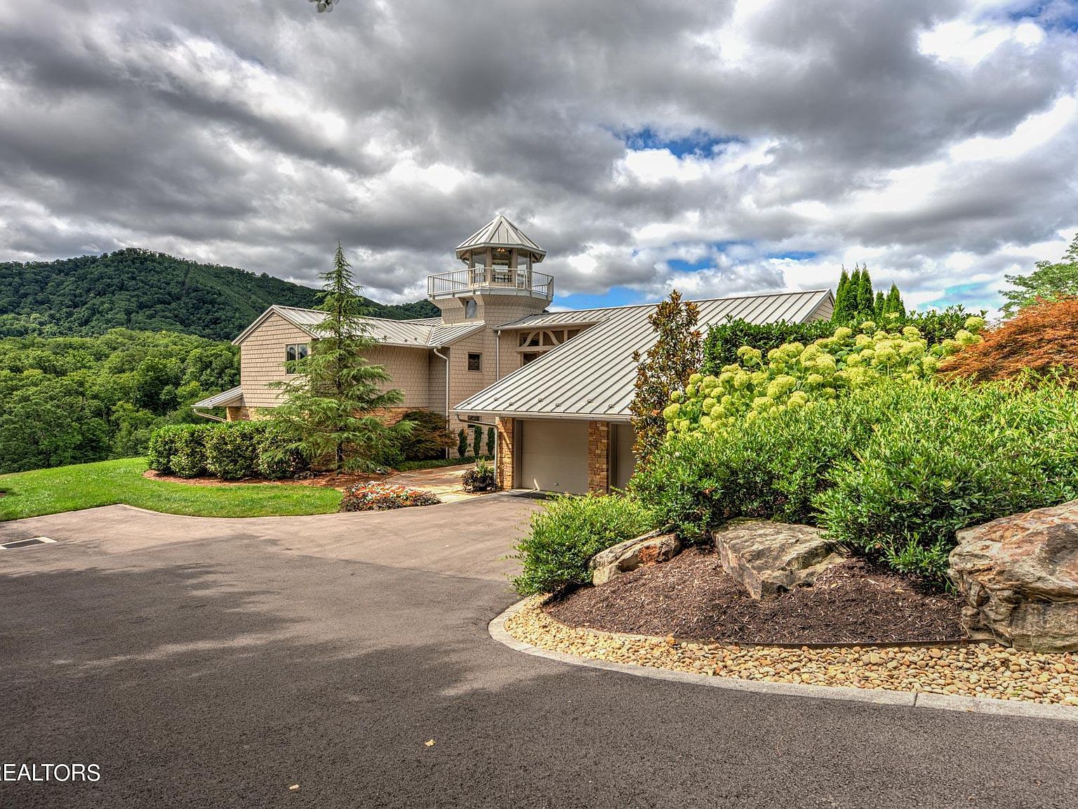 1745 Mitchell Farm Rd, Sevierville, TN 37876 | Zillow