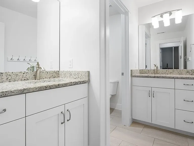 1826 W River Birch Rd — Photo 18