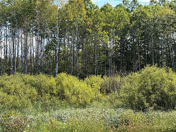 4th image of On Holmes Road