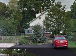 909 Norwood Rd, West Chester, PA 19382