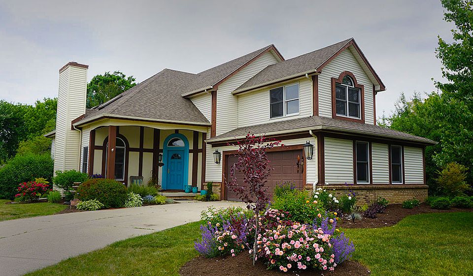 1st image of 612 Holbrook Ct