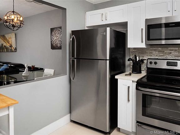 5th image of 7505 SW 82nd St APT 116