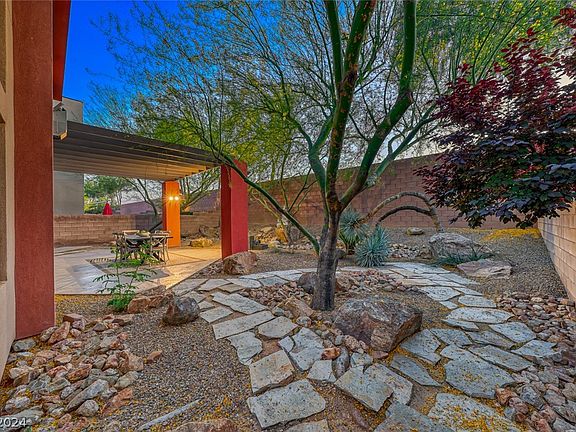 4th image of 1509 Canyon Ledge Ct