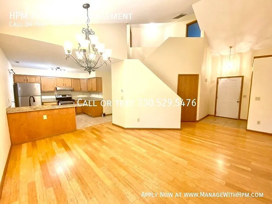 3 bed, 2.0 bath, 1598 sqft, $1,495 — Photo 3