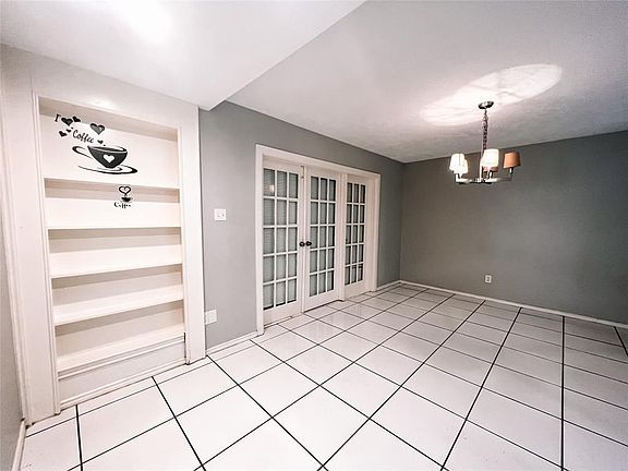 5th image of 9226 Spindlewood Dr