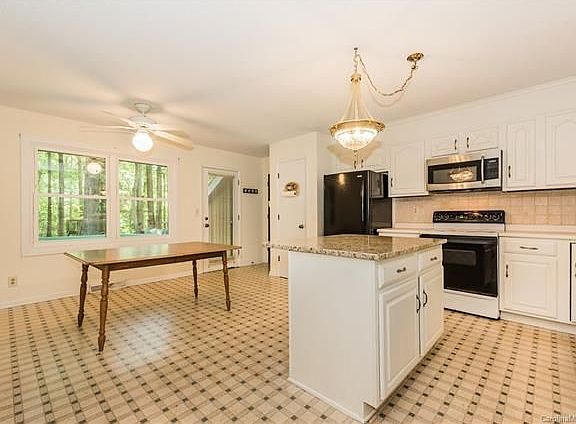 5th image of 311 Kingsley Dr