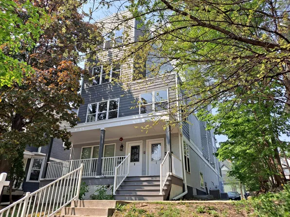 2424 Lyndale Ave S, Minneapolis, MN 55405