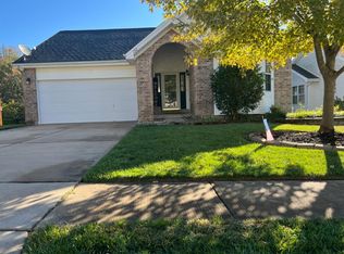 130 Hunters Lake Ct, Eureka, MO