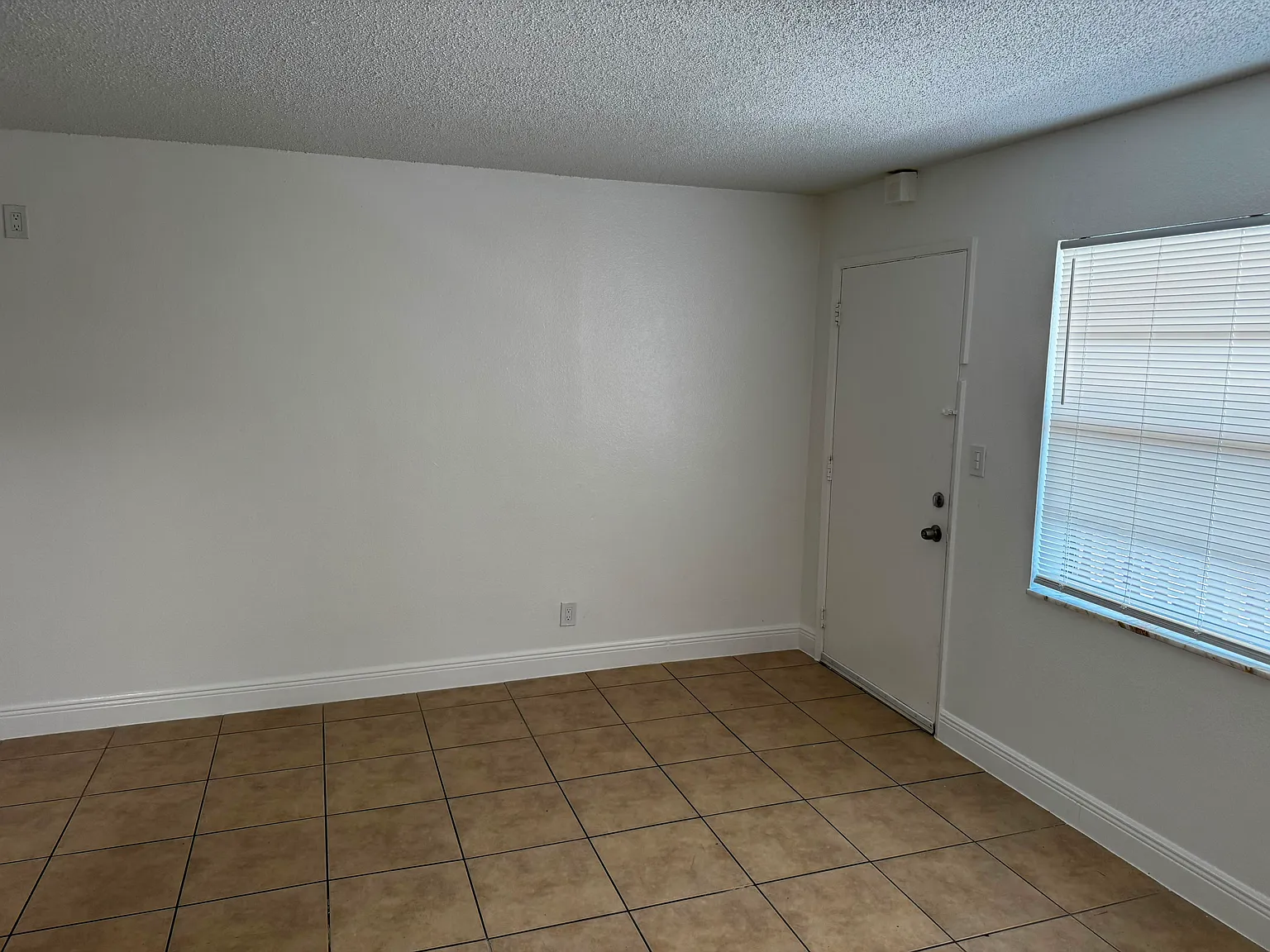 1 bed, 480 sqft, $1,500 — Photo 3