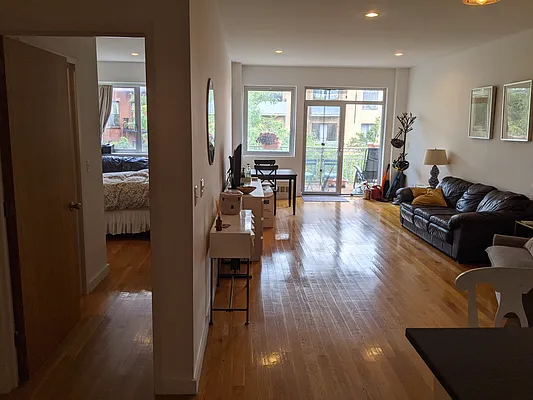 Rented by Owner | media 12