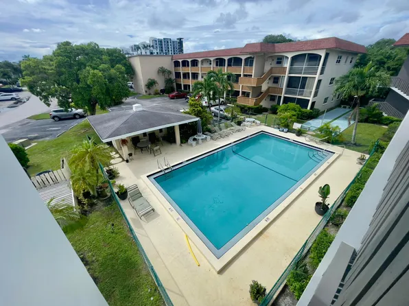 651 Pine Drive #207, Pompano Beach, FL 33060