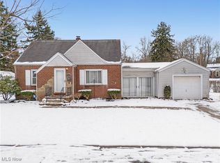 210 Davenport Ave, Akron, OH 44312