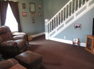 215 N East St, Kewanee, IL 61443