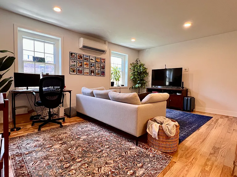 517 Fairmount Ave #3F — Photo 6