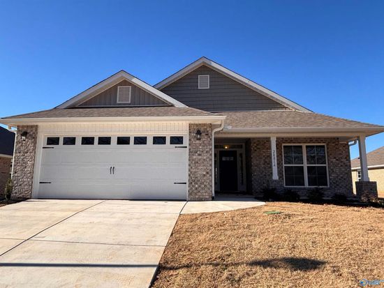 14047 Creekwater Ct, Harvest, AL 35749