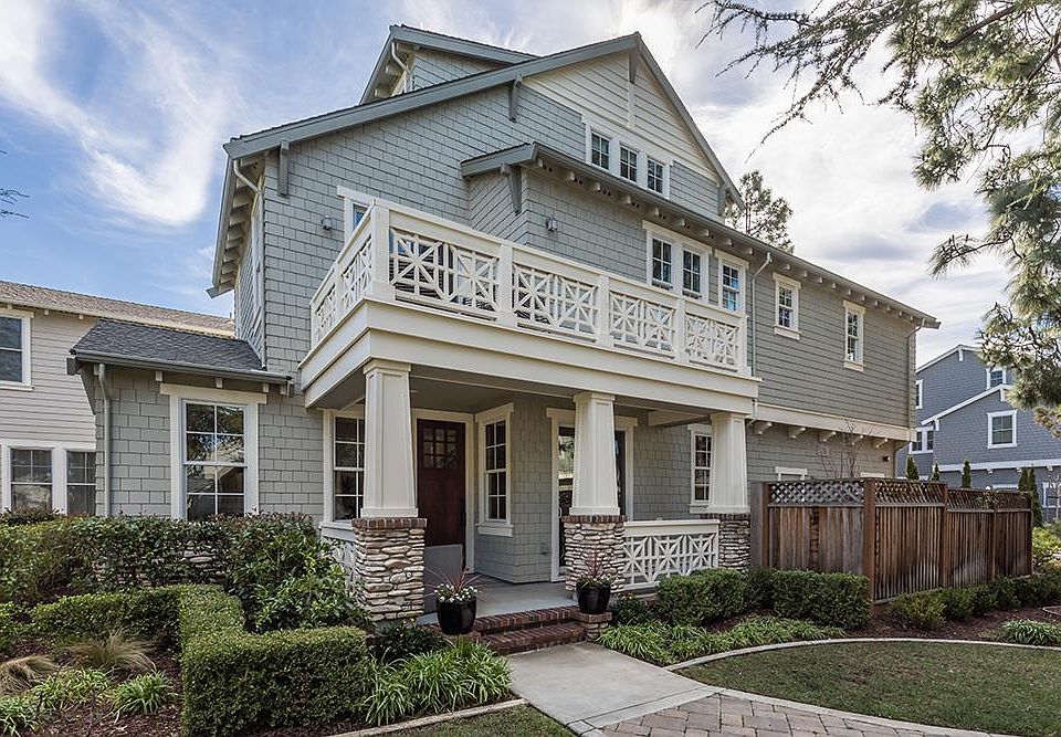 1st image of 209 Pearl Ln