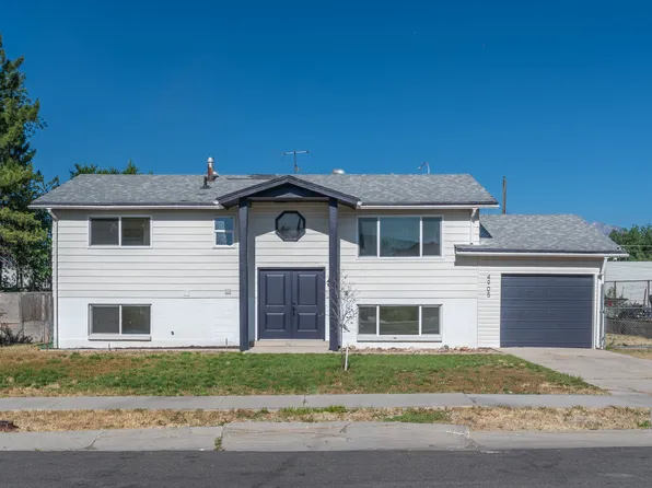4905 Southridge Dr, Salt Lake City, UT 84129