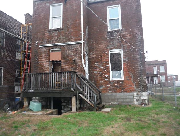 2nd image of 3646 Garfield Ave