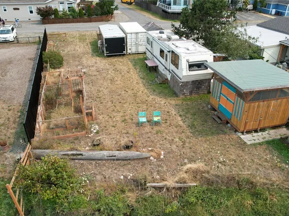 7557 Morrison Avenue, Blaine, WA 98230
