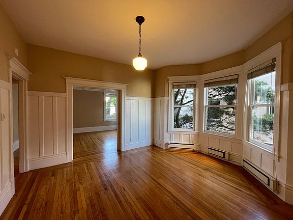 4th image of 1907 Leavenworth St APT 8