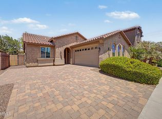272 E Glacier Dr, Chandler, AZ 85249