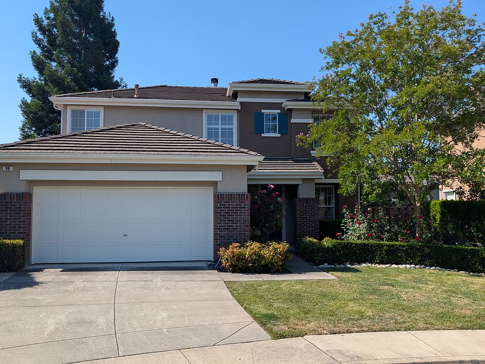 1st image of 90 Plumeria Ct