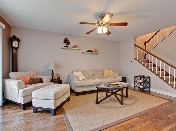 5th image of 690 Versailles Cir Unit D
