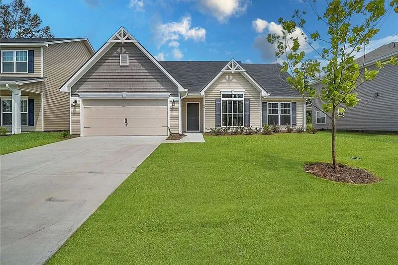 3 bed, 2.0 bath, 1714 sqft, $2,450 — Photo 3