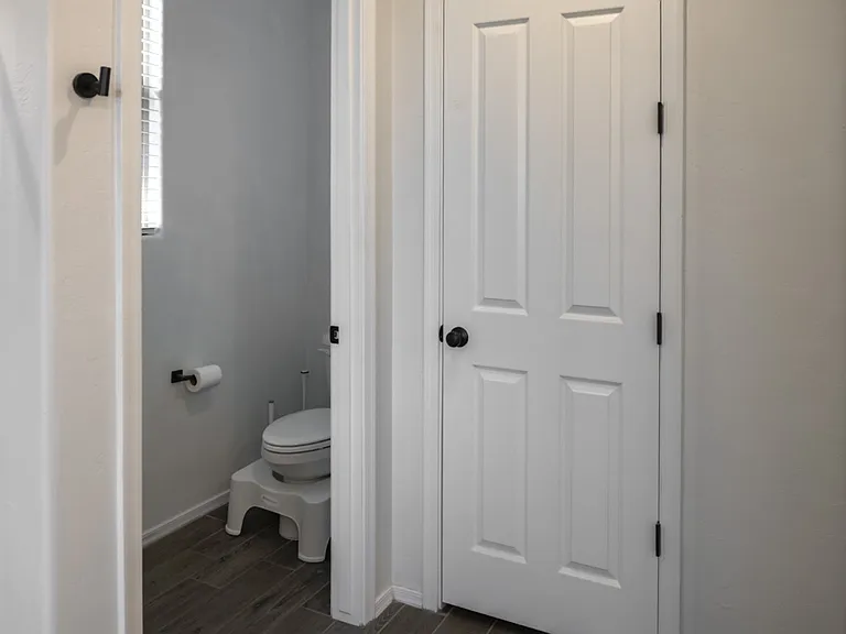 11920 E Ryscott Cir — Photo 7