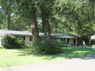 525 S Cypress St, Vivian, LA 71082