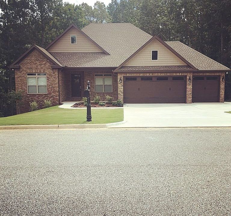 1st image of 4913 Oak Way