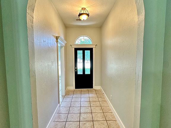 4th image of 12704 Briar Hollow Ln