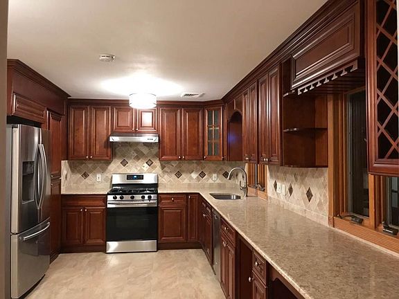 3rd image of 795 Klondike Ave #Main