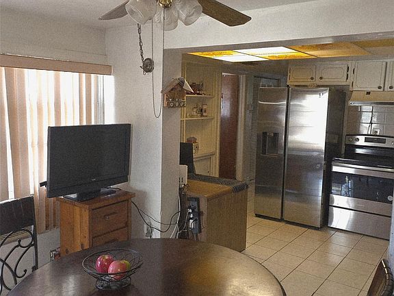 5th image of 5451 SW 36th Street