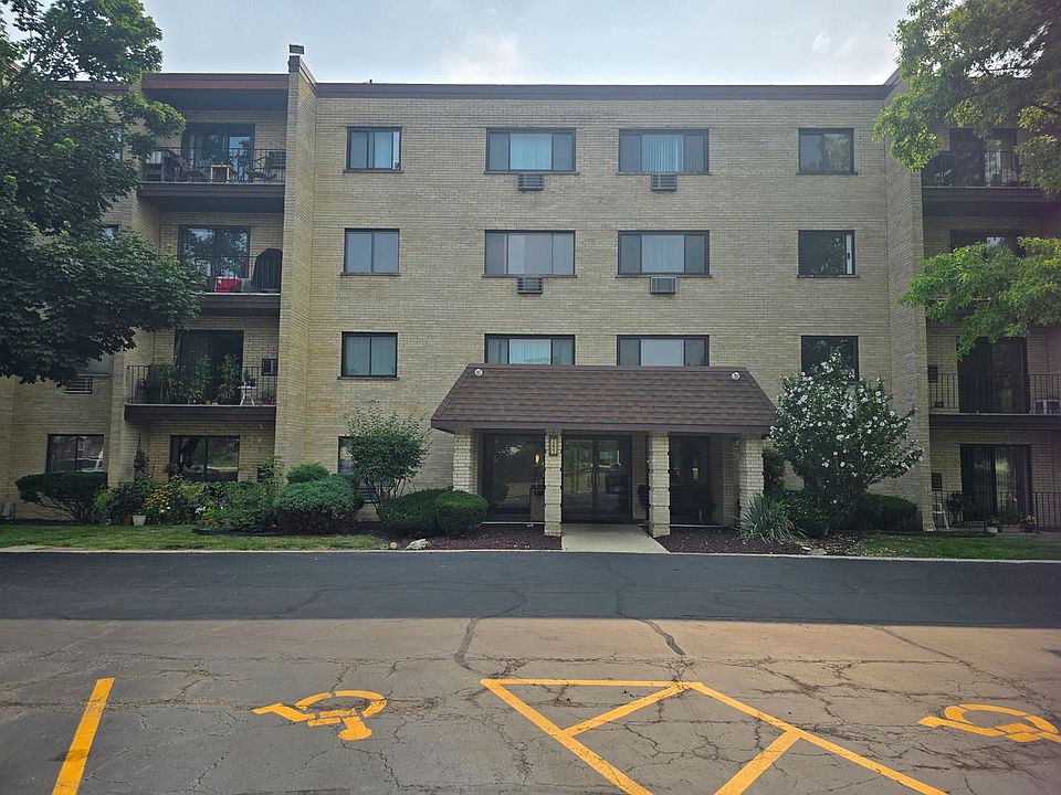 1st image of 7221 Wolf Rd #308B