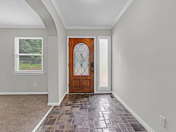 3rd image of 4526 Lakemont Dr
