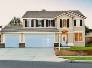 2125 Georgetown Dr, Corona, CA 92881