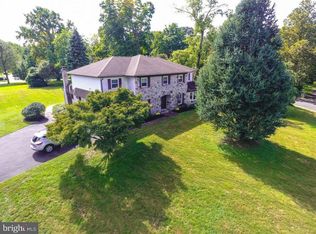 1458 Lorimer Ave, Huntingdon Valley, PA 19006