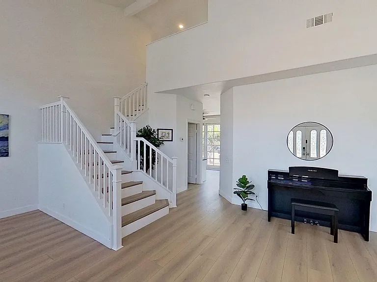 5752 Centerstone Ct — Photo 3
