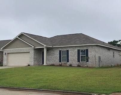 1st image of 400 Londonberry Dr