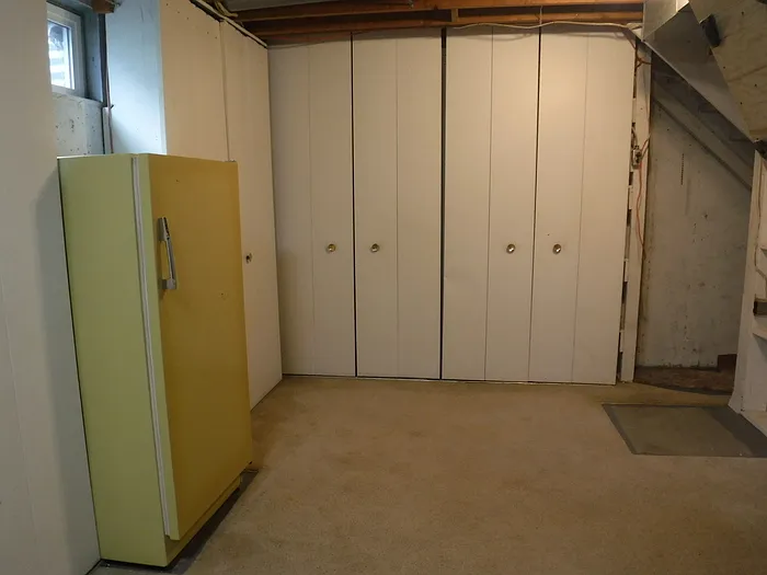 556 Montana Ave — Photo 23