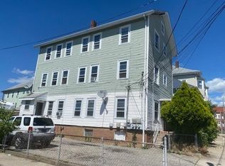 31 Derby St, Pawtucket, RI 02860