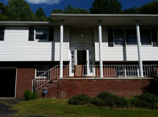 7 Linda Ln #7-L-6, Carbondale, PA 18407